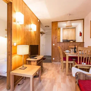Apartment Chamois Blanc 2b - Comfortable Mont Blanc Haven, Chamonix